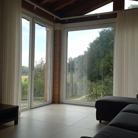 Çiftlik konaklama Casa Bregalda *