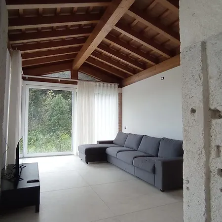 בית חווה Casa Bregalda Castelgomberto